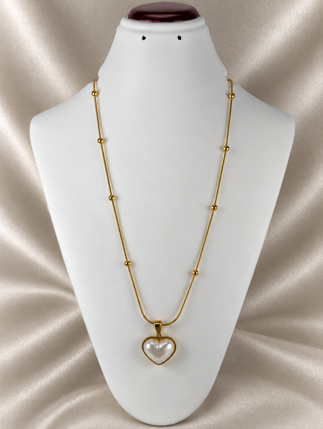 Pearl heart neck chain