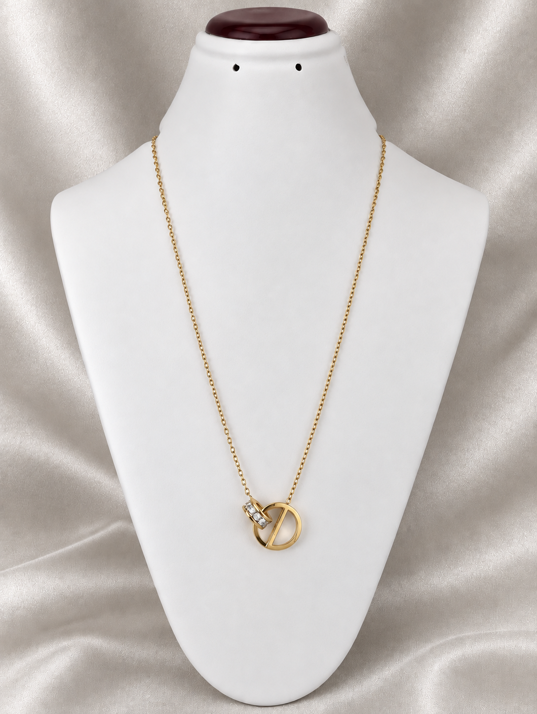 Anti tarnish chain pendant