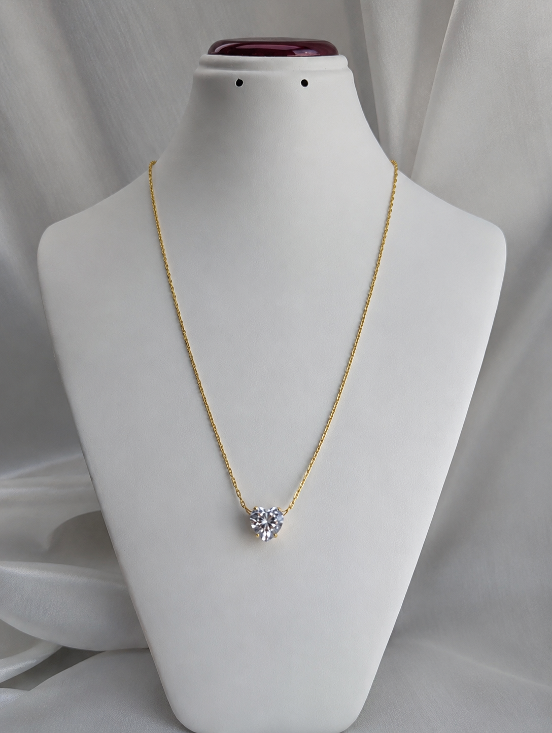 Heart stone neck chain